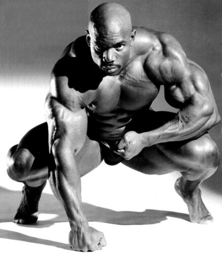Ronnie-Coleman-front-pose (1)